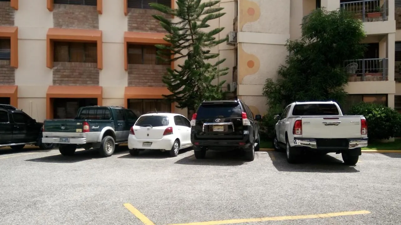 Apart-Hotel Plaza Colonial Playa Dorada