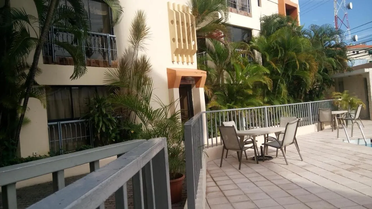 Apart-Hotel Plaza Colonial Playa Dorada Aparthotel